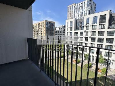 квартира за адресою Салютна вул., 2к6
