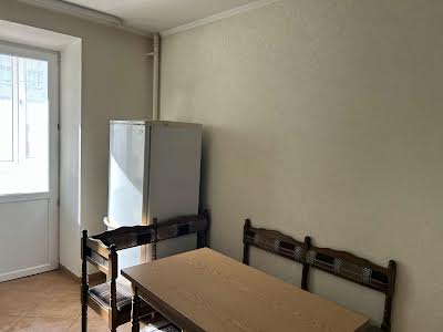 квартира за адресою Дубовецька вул. (Енгельса), 37а