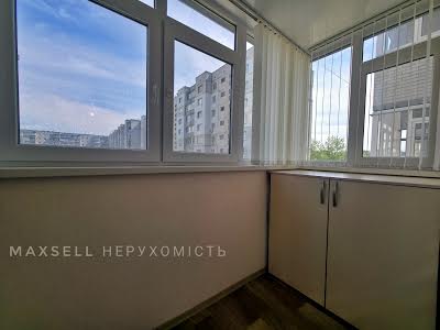 квартира за адресою Михайла Лушпи просп., 5 к30