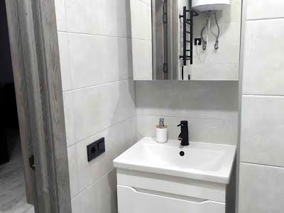 квартира за адресою майдан Мистецькі Ворота пл., 9-А