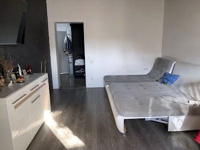 квартира за адресою Радужна вул., 400