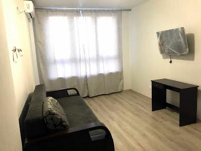 квартира по адресу Драгоманова ул., 10