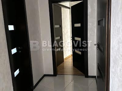 квартира за адресою Дніпровська набережна вул., 19-А