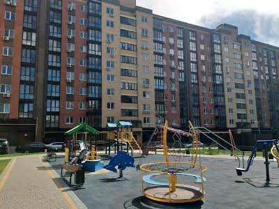 квартира за адресою Академіка Сахарова вул., 5
