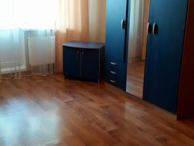 квартира за адресою Сергія Данченка вул., 5