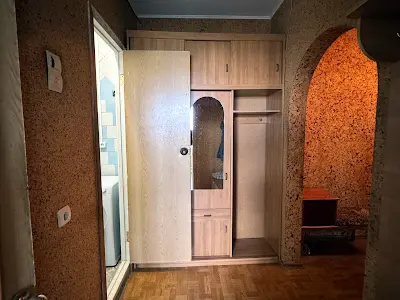 квартира за адресою Озерна вул., 24