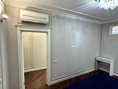 квартира за адресою Кловський узвіз (Кловський), 7а