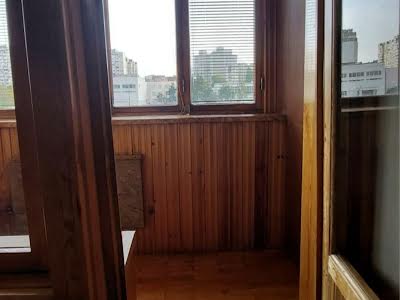 квартира за адресою Драгоманова вул., 5