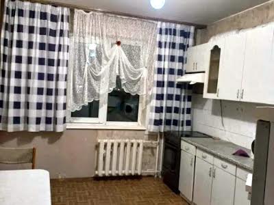 квартира за адресою Драгоманова вул., 14