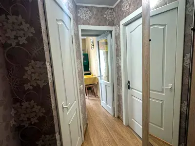 квартира за адресою Салютна вул., 12/62