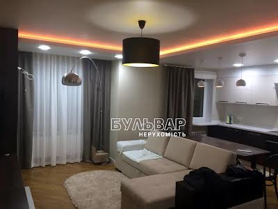квартира за адресою Сухумська вул., 11