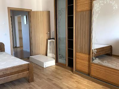 квартира за адресою Олевська вул., 7