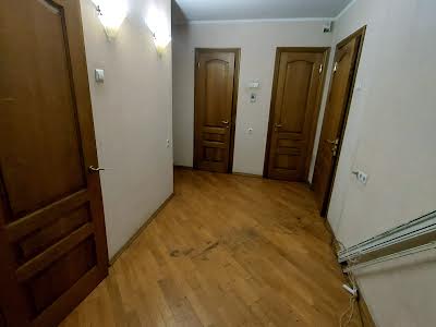 квартира за адресою Генерала Петрова вул., 49