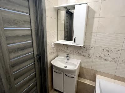 квартира за адресою Метрологічна вул., 58