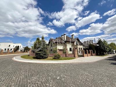 будинок за адресою Кар'єрна вул., 27