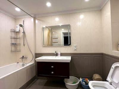 квартира за адресою Дмитрівська вул., 75