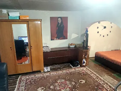 будинок за адресою Комунальна, 1