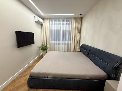 квартира за адресою Юнацька вул., 19