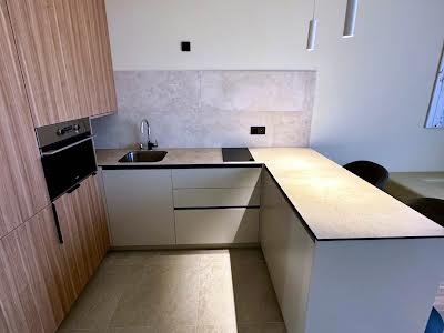 квартира за адресою Дегтярівська вул., 25е