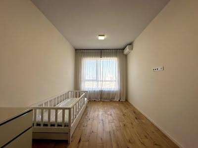 квартира за адресою Зарічна вул., 1В