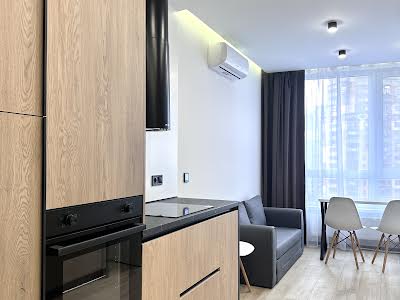 квартира за адресою Шолуденка вул., 30
