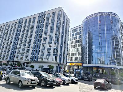 комерційна за адресою Центральна вул., 15