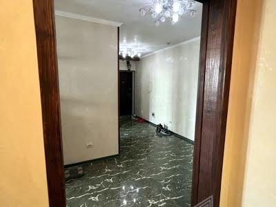 квартира за адресою Срібнокільська вул., 1