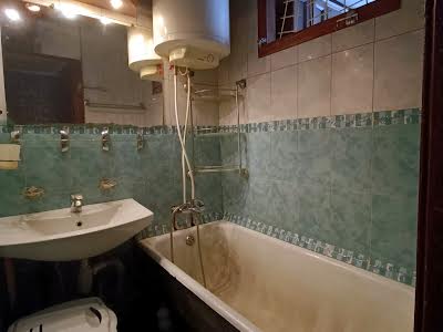 квартира за адресою Малиновского, 31