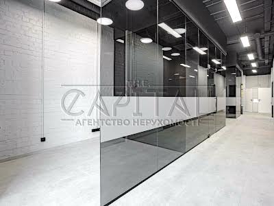 комерційна за адресою Любомира Гузара просп. (Космонавта Комарова), 9Б