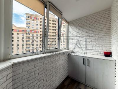 квартира за адресою Полтавська вул., 10
