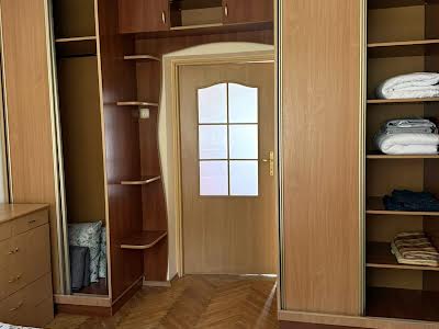 квартира за адресою Замкова вул., 10