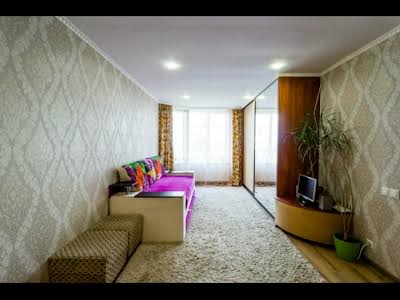 квартира за адресою Теплична вул., 48