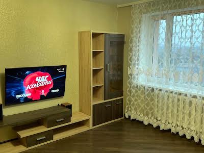 квартира за адресою Поліська вул., 1