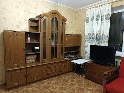 квартира по адресу Героев просп., 1