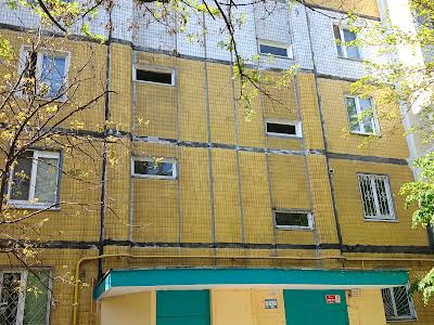 квартира за адресою Рональда Рейгана вул., 11-А