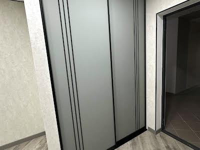 квартира за адресою Металургів вул., 35