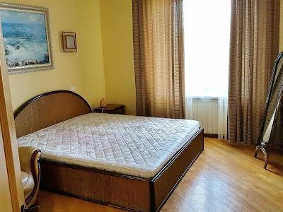 квартира за адресою Івана Мазепи вул. (Січневого Повстання), 3