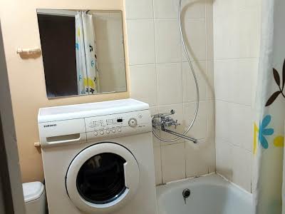 квартира за адресою Електриків вул., 28-Б