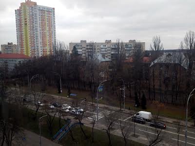 квартира за адресою Голосіївський просп. (40-річчя Жовтня), 126