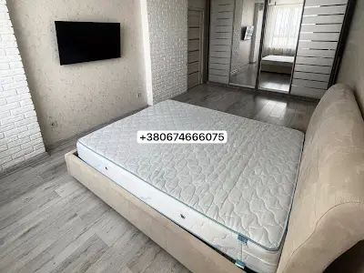 квартира за адресою Драгоманова вул., 10