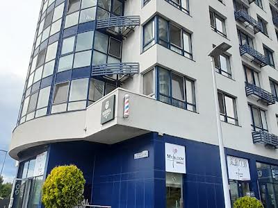 квартира за адресою Миколи Бажана просп., 1-А