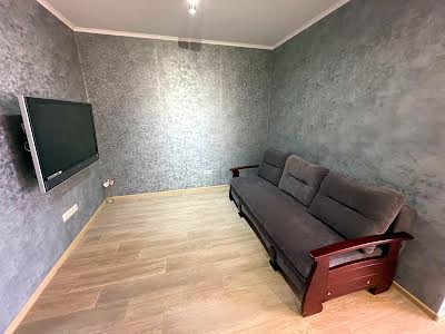 квартира по адресу Драгоманова ул., 2-А