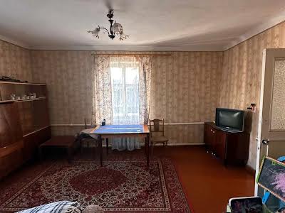 квартира за адресою Сенатора Маккейна, 1