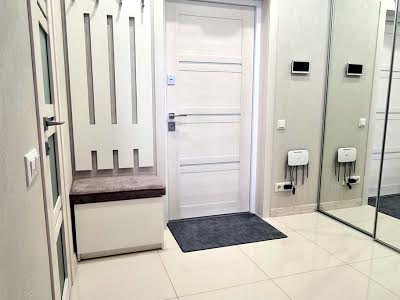 квартира за адресою Радистів вул., 34е