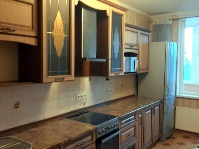 квартира за адресою Івана Крамського вул., 9