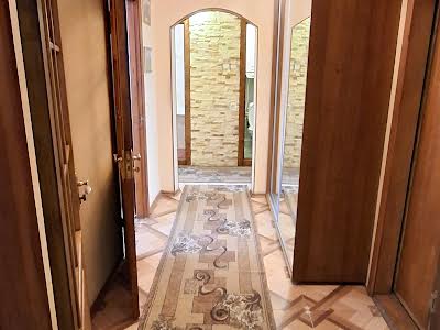 квартира за адресою Ревуцького вул., 29