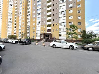квартира за адресою Миколи Закревського вул., 95-Г