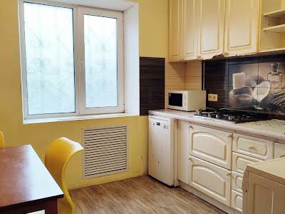 квартира по адресу Михаила Лушпы просп., 10
