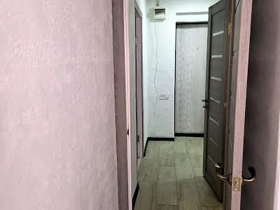 квартира за адресою Малиновского, 16