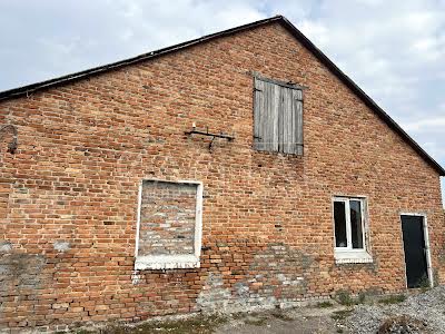 комерційна за адресою с. Росава, Підгірний, 3